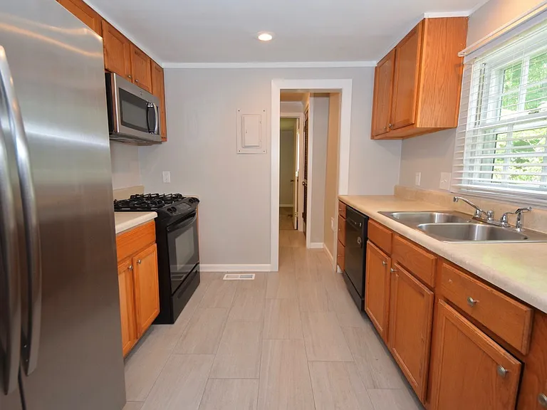 3565 Kearney Ave — Photo 8