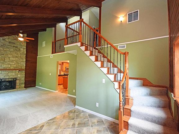3rd image of 2106 East Dr