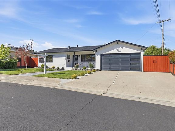 2nd image of 7947 Serena Ct