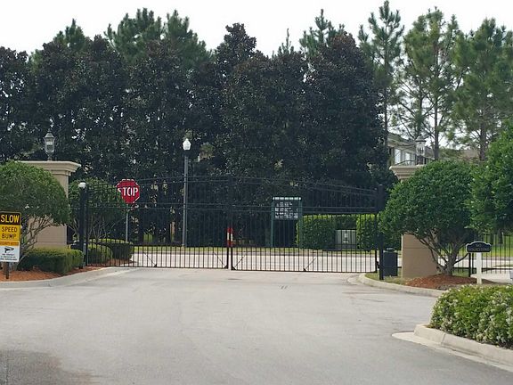 4th image of 6609 Jefferson Garden Ct #16E