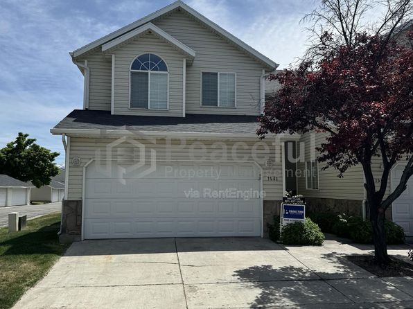 1541 W West Lane Ct