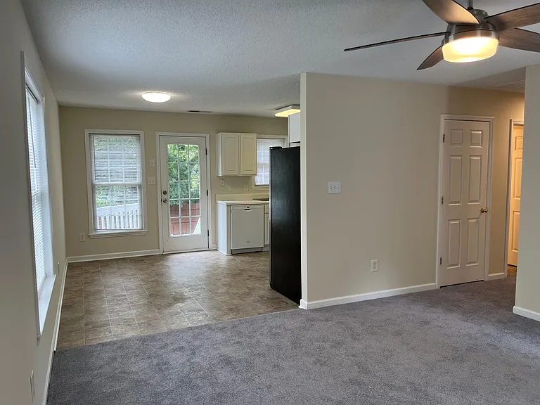 3513 Greywood Dr — Photo 9
