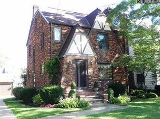 21170 Endsley Ave, Rocky River, OH 44116