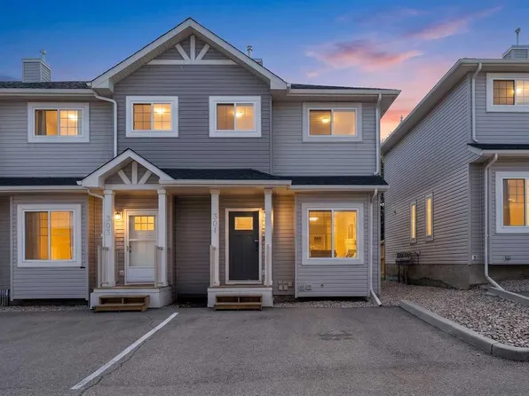 301 N Strathaven Mews, Strathmore, AB T1P 1P4