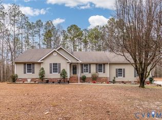 11118 Warwick Dr, North Dinwiddie, VA 23805