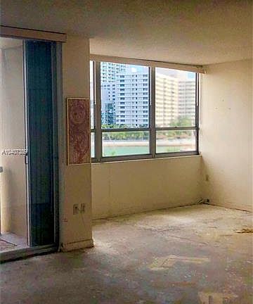 4th image of 11 Island Ave APT 504