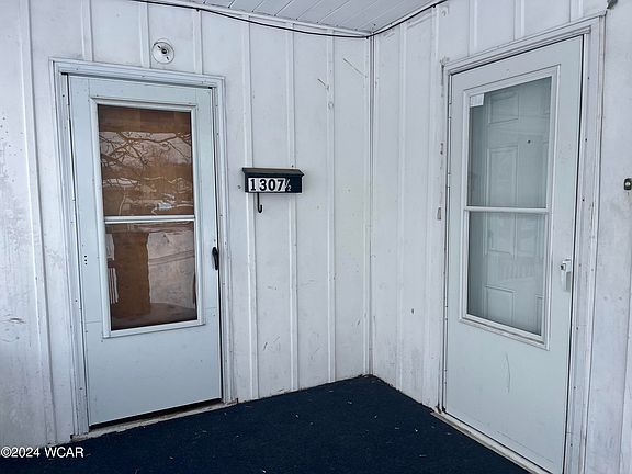 3rd image of 1307 Oakland Pkwy