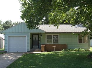 318 N Charles St, McPherson, KS 67460