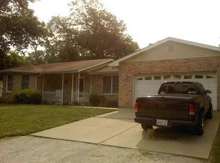 1950 Sextant Dr, Worden, IL 62097