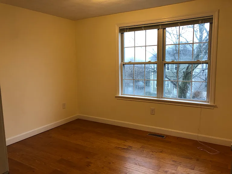 3 Franklin Ave #1 — Photo 20