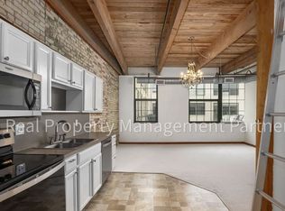 940 Monroe Ave NW Unit 415, Grand Rapids, MI 49503
