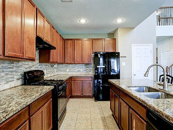 4th image of 9802 Clanton Pines Dr