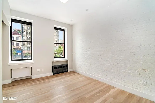 Rented by Corcoran | media 4