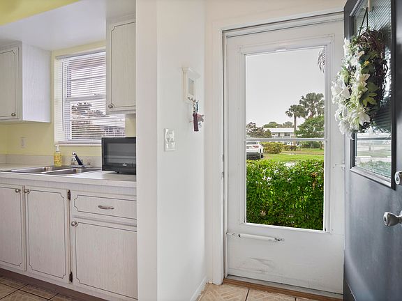 4th image of 2929 SE Ocean Boulevard #134-3