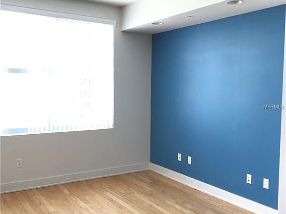 5th image of 1120 E Kennedy Blvd Unit 1517