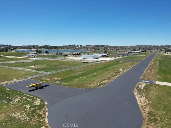 330 Sky Harbor Way #330, Aguanga, CA 92536
