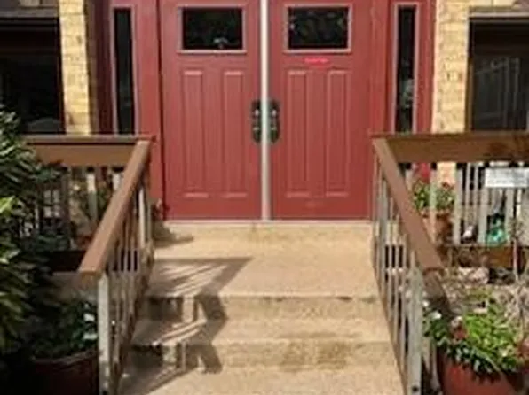 2308 Heather Ct, Wilmington, DE 19809