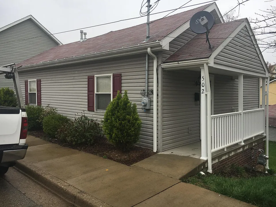 502 Walnut St