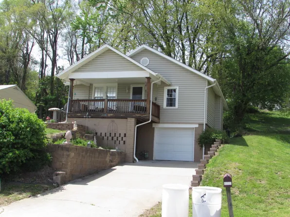 2408 N 3rd St, Saint Joseph, MO 64505