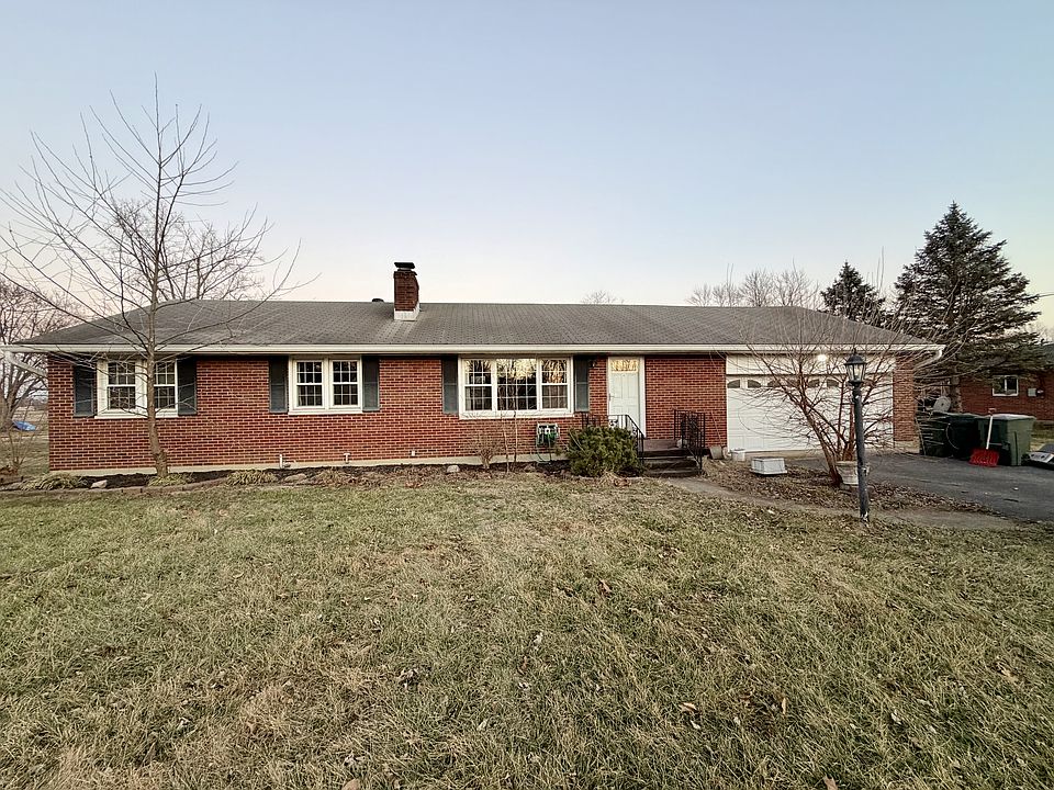 1st image of 3742 Dorothy Ln