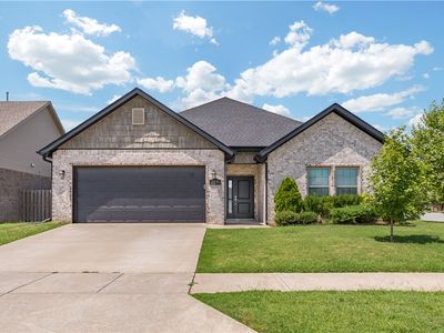 355 N Galway Ln, Fayetteville, AR, 72704