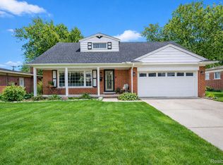 36117 Ladywood St, Livonia, MI 48154