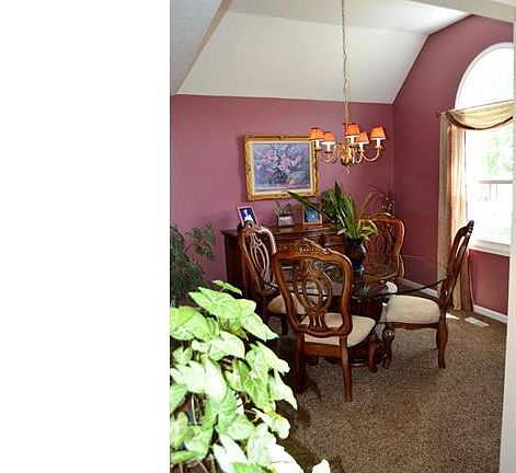 2nd image of 20240 Homestead Park Dr