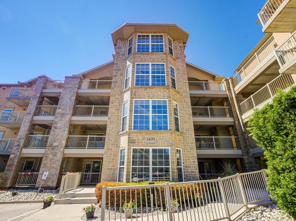 1470 Bishops Gate #104, Oakville, ON L6M 4N2