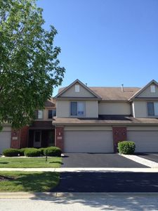 8233 Pecan Pl #8233, Frankfort, IL, 60423