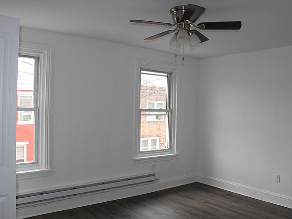 4th image of 4955 Kershaw St