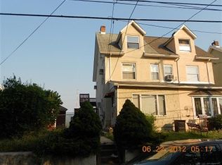 36 E Madison Ave, Clifton Heights, PA 19018