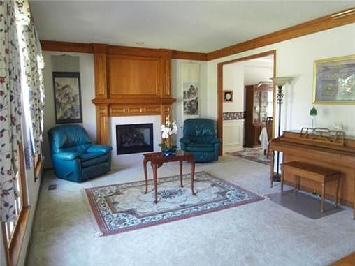 2nd image of 8825 W 132nd Pl