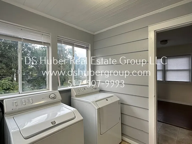 1100 E Malcolm X St #B — Photo 11