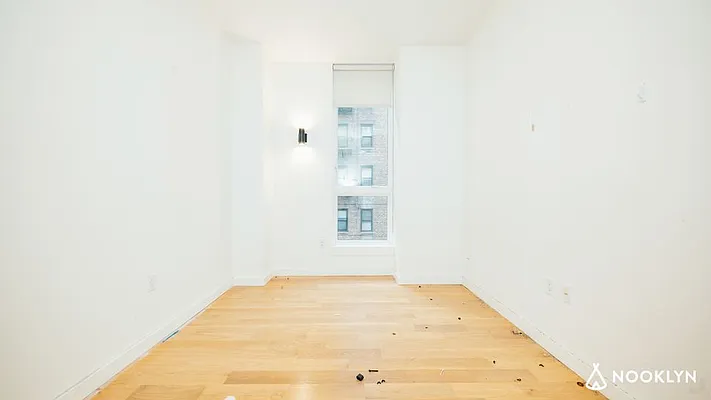 Rented by Nooklyn NYC LLC | media 43