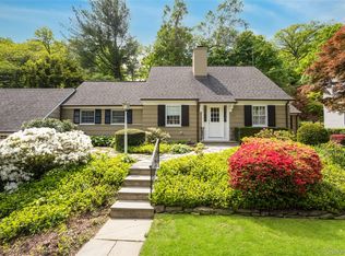 355 Sprain Rd, Yonkers, NY 10710