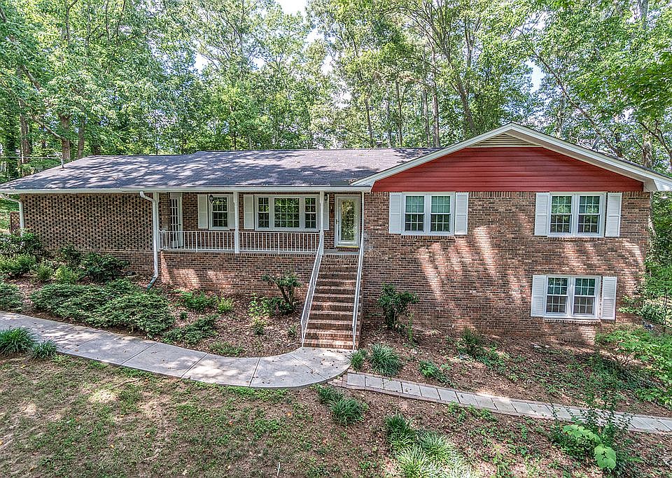 1st image of 2295 Sussex Ct