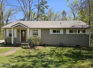 122 Alger Rd, Oak Ridge, TN 37830