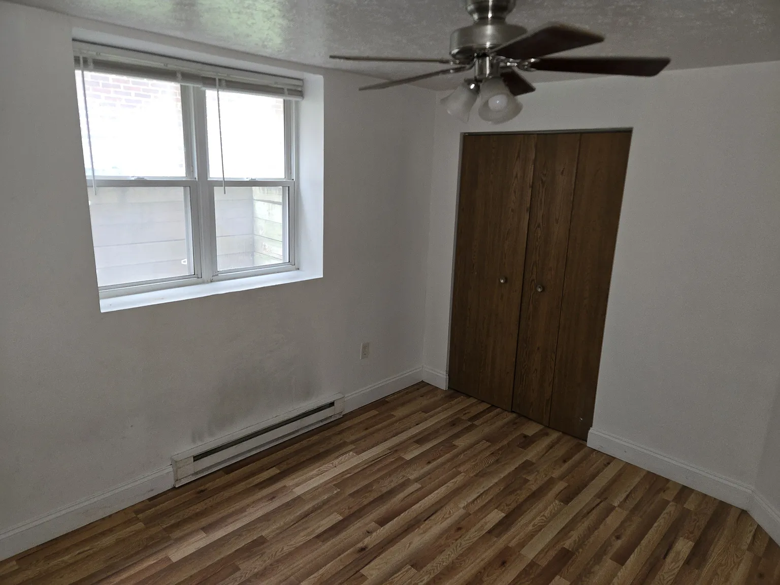 2 bed, $925 — Photo 2