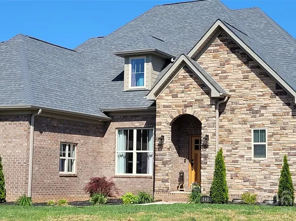 140 Woodward Way #4, Iron Station, NC 28080