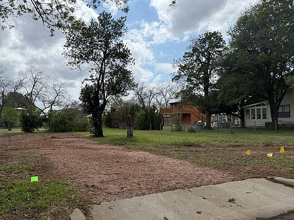 2nd image of 213 West Ln