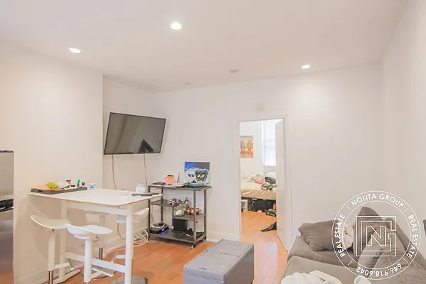 Rented by Nolita Group | media 18