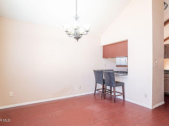 5th image of 11648 Gordon Cooper Ln