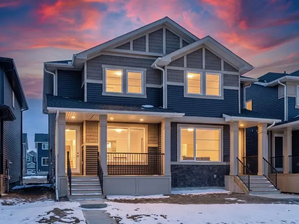 652 N Sora Blvd SE, Calgary, AB T3S 0L7