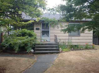 3435 47th Ave SW, Seattle, WA 98116