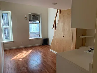 Rented by Natural Habitat Realty