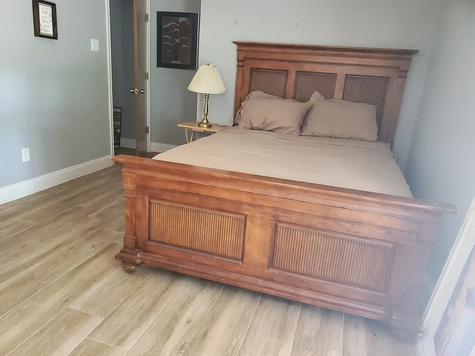 810 Nokomis Cir
