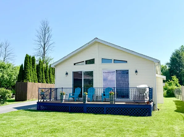 309 Cumberland Head Rd, Plattsburgh, NY 12901