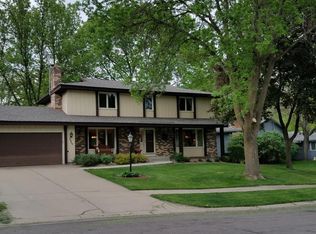 9859 Dakota Rd, Bloomington, MN 55438