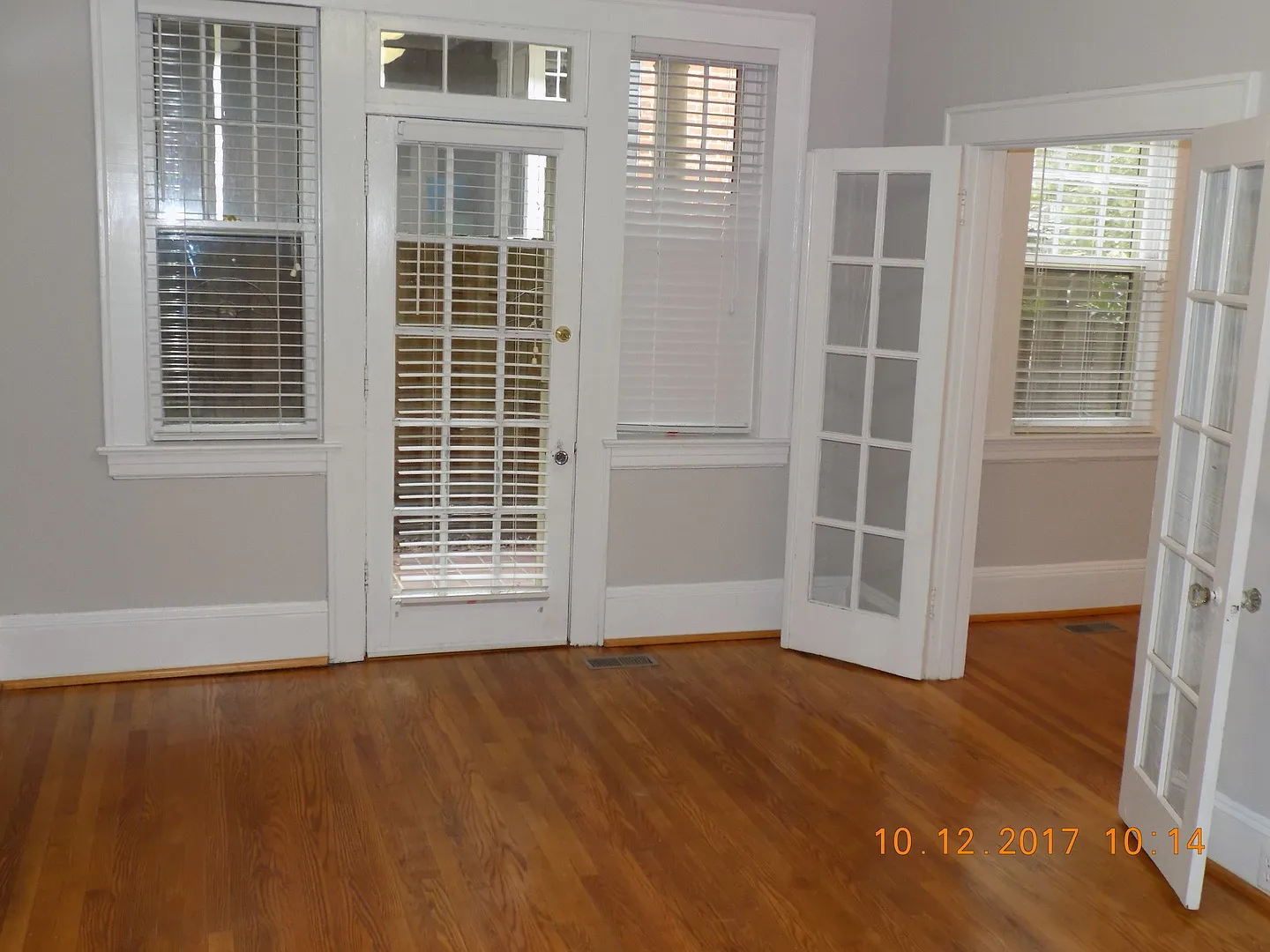 1 bed, 1.0 bath, $995 — Photo 2