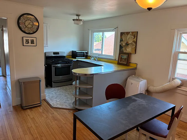 2625 N Central Park Ave — Photo 3
